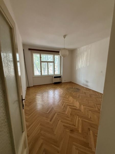 Byt č. 05 — před — 5